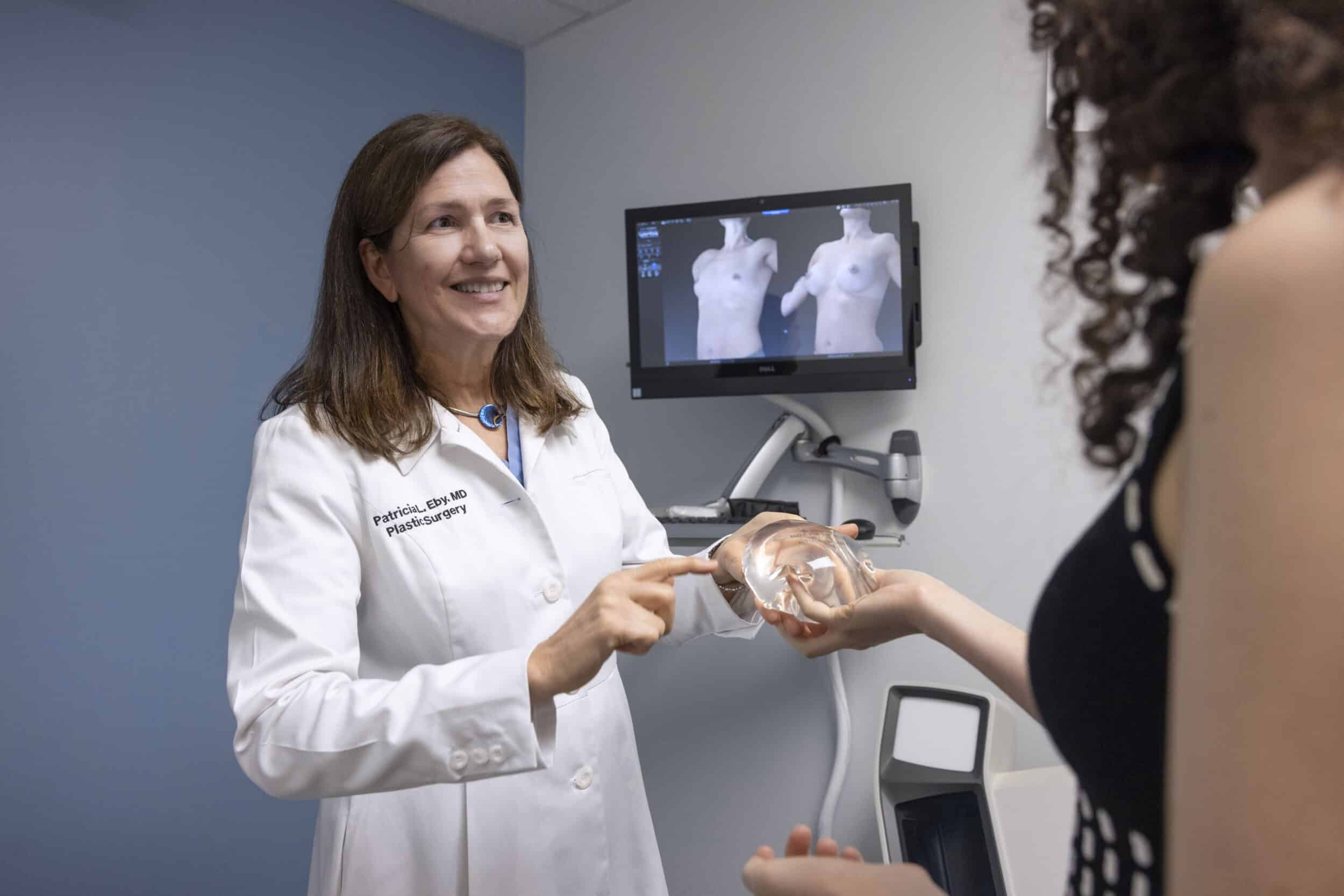 10 Dr Eby VECTRA imaging Breast Implants 2U6A1267_ppa Dr. Eby using VECTRA 3D imaging to guide implant selection